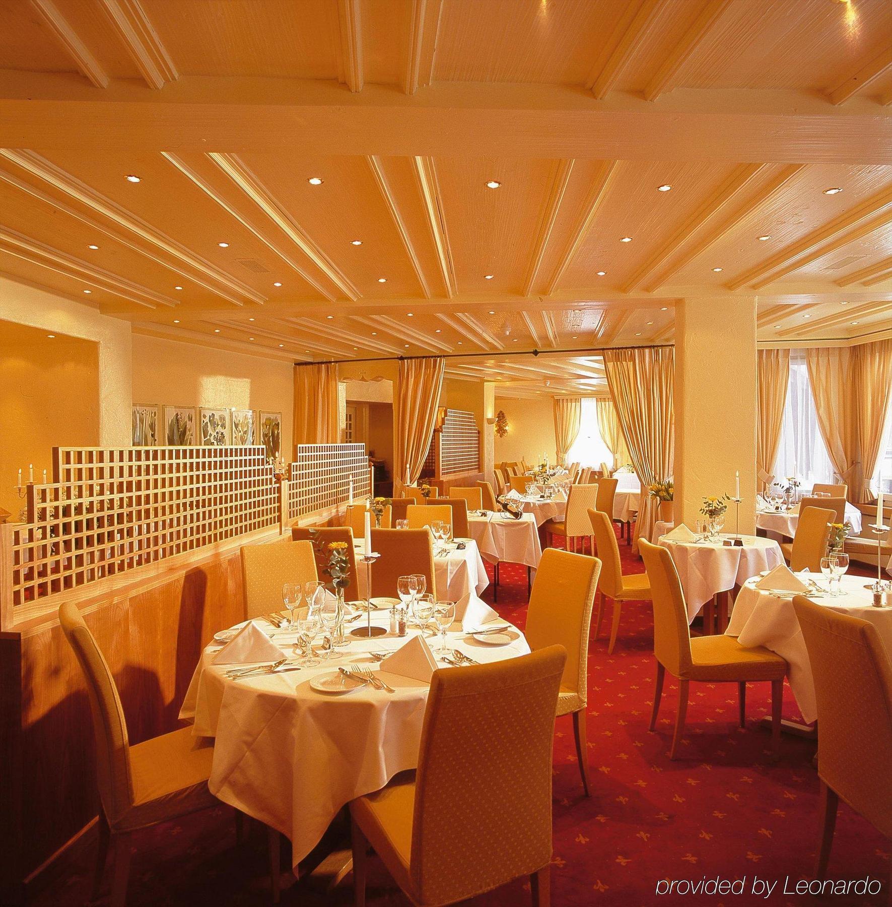 Kongress Hotel Давос Ресторан фото