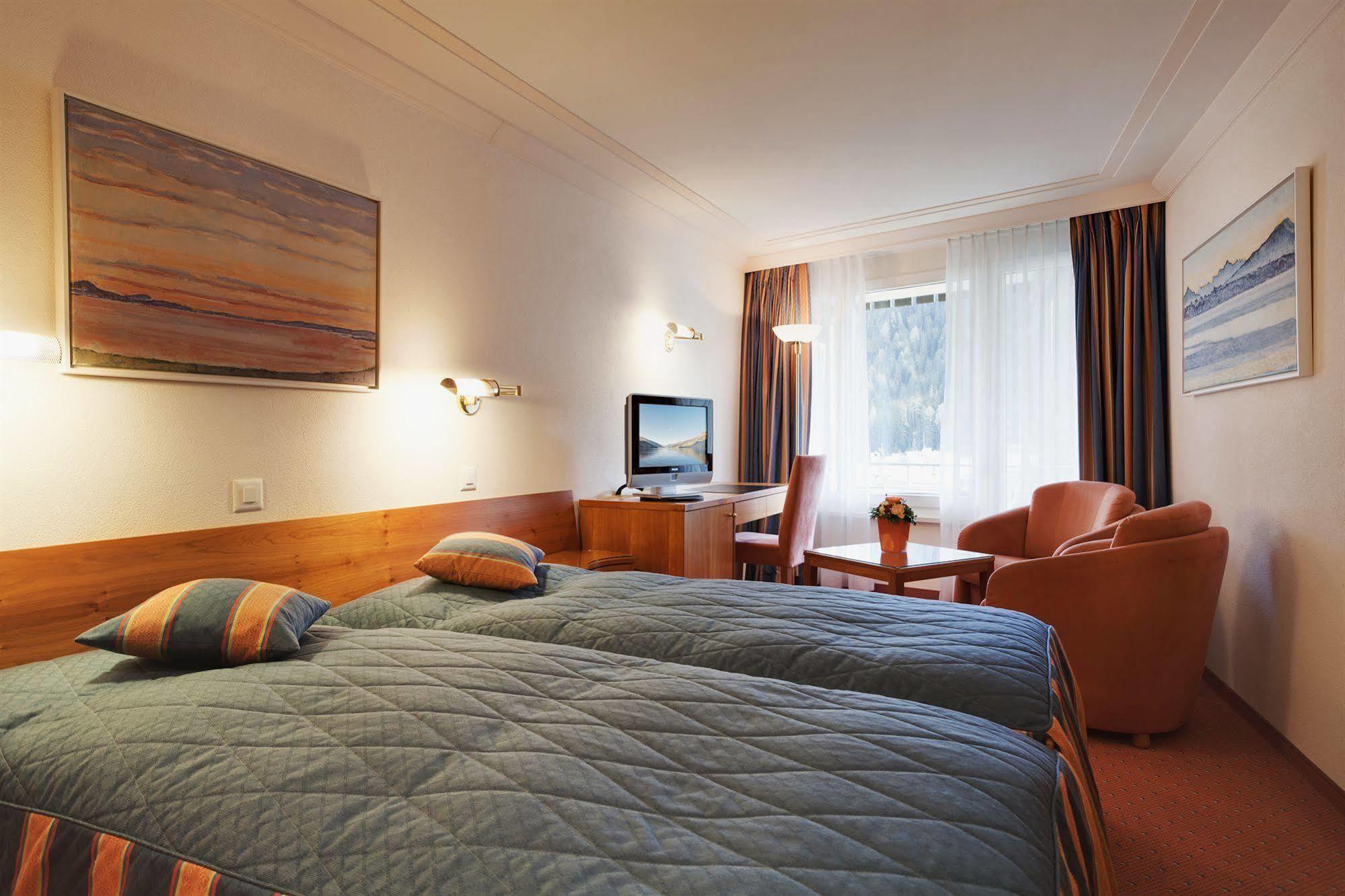 Kongress Hotel Давос Экстерьер фото